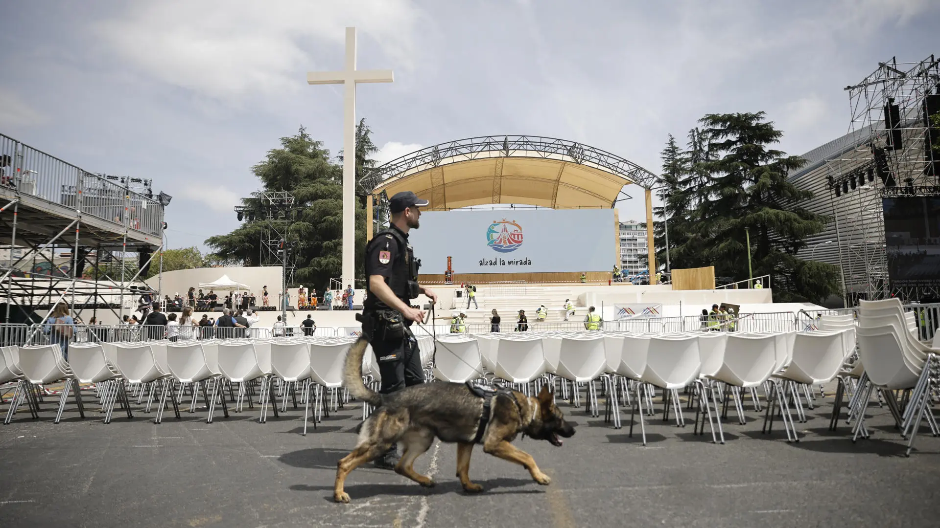Así está ya la Plaza de Lima, preparada para la masiva vigilia de jóvenes con el Papa este sábado