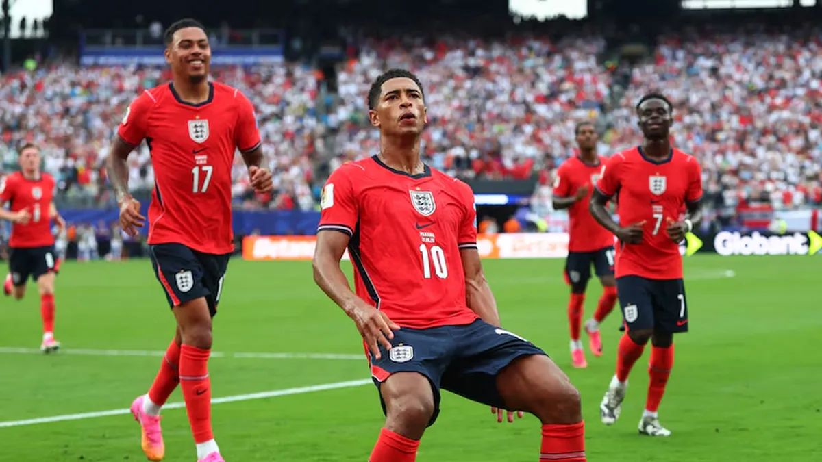 Inglaterra venció 2-0 a Panamá y clasificó a los 16vos