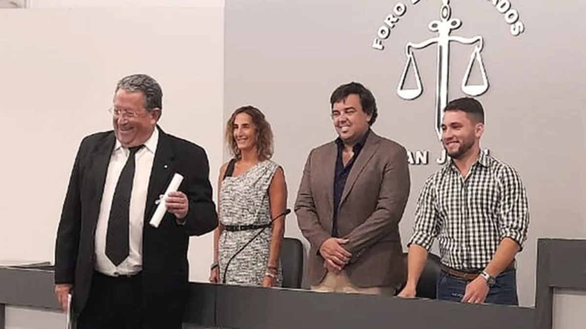 Jorge Gil nunca pagó su matrícula de abogado pese a contar con dos años de gracia