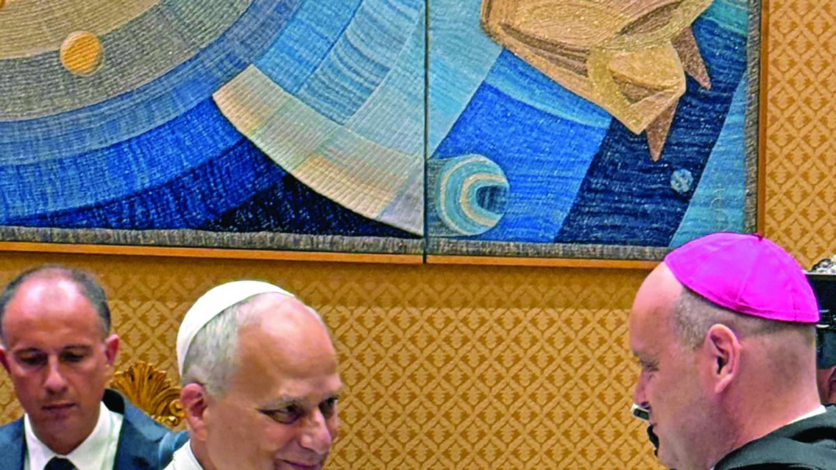 Para atender a víctimas, Iglesia aprende de IA; llaman a escuchar a afectados