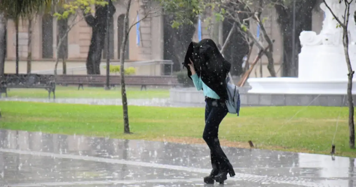 ¿Se anticipa el veranillo de San Juan?: pronostican tormentas fuertes en Corrientes