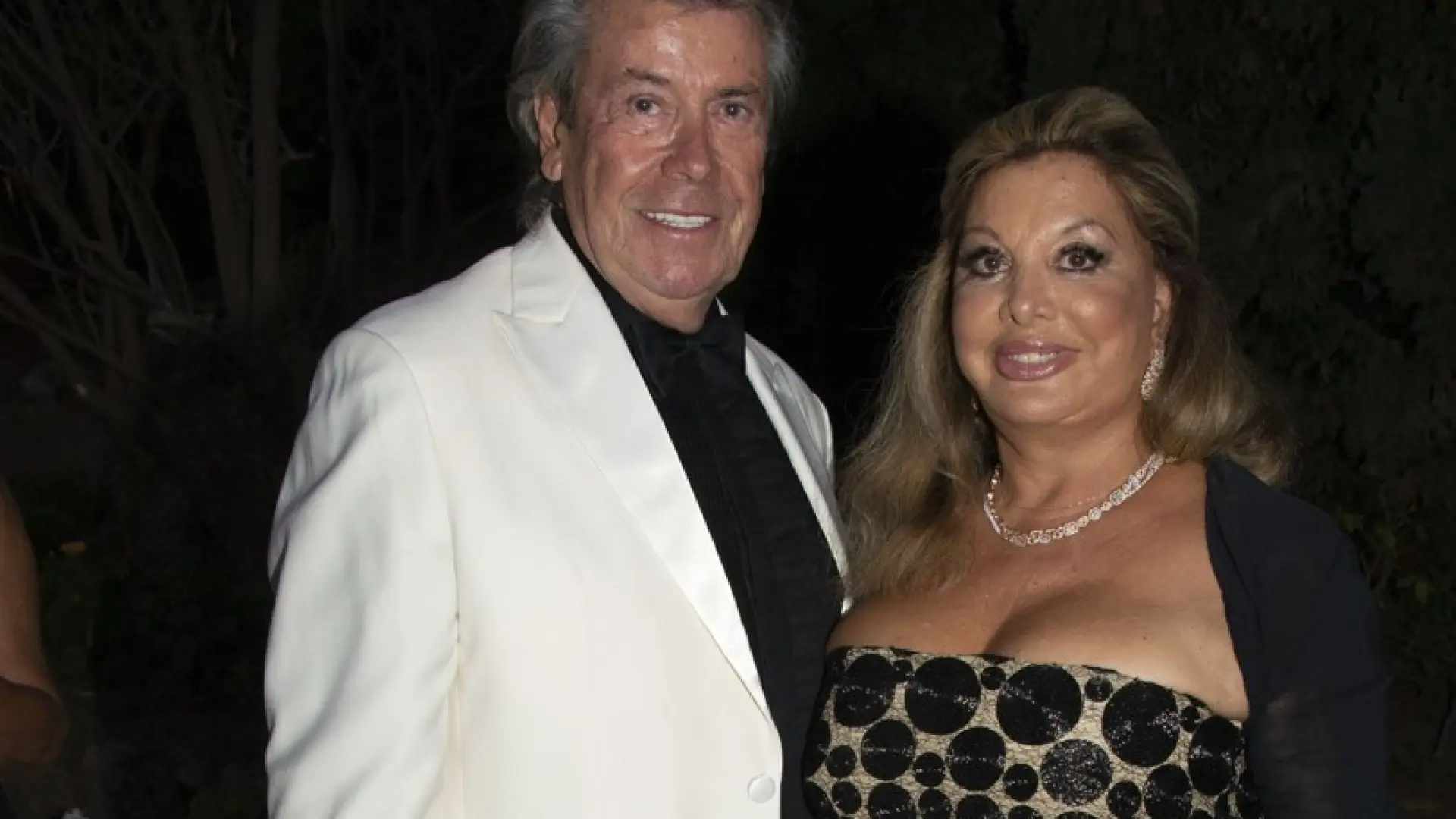 Philippe Roger, el viudo de Olivia Valère, enamorado a sus 84 años de una joven sesenta años menor: "Una bendición para él"