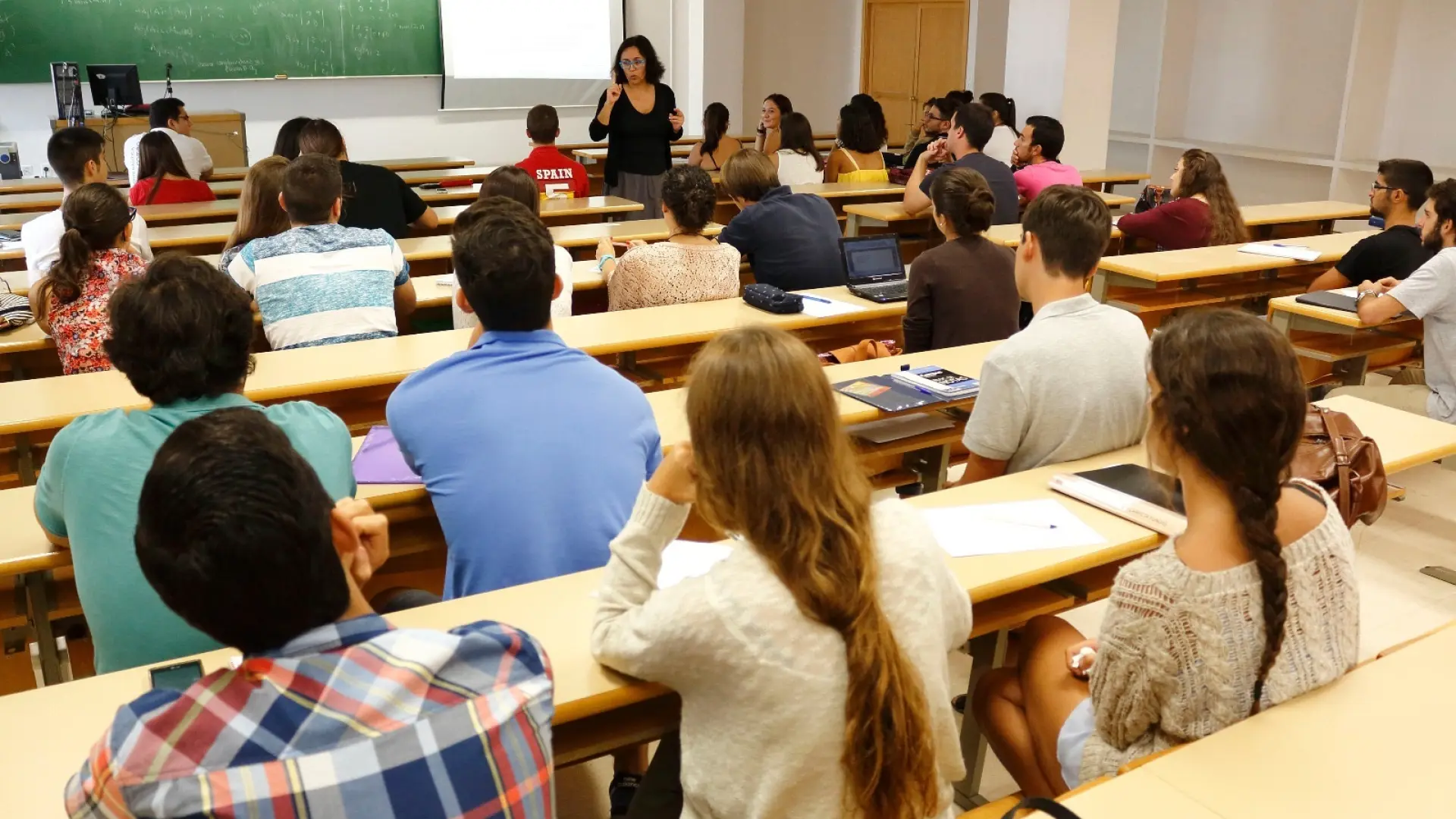 El Govern lanza una campaña para ayudar a reducir el estrés de quienes se examinarán en la PAU