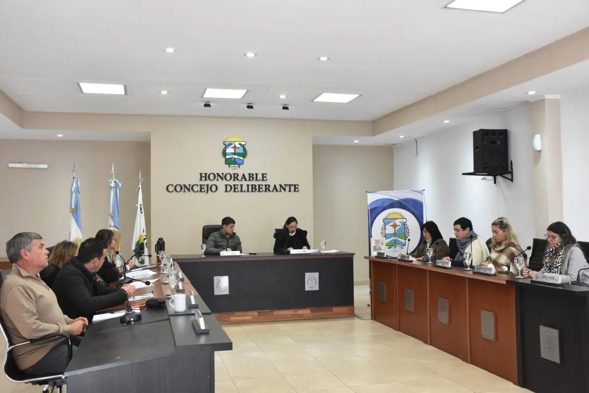 Ediles de Santo Tomé recorren el barrio Luz y Fuerza para analizar los trabajos que se necesitan