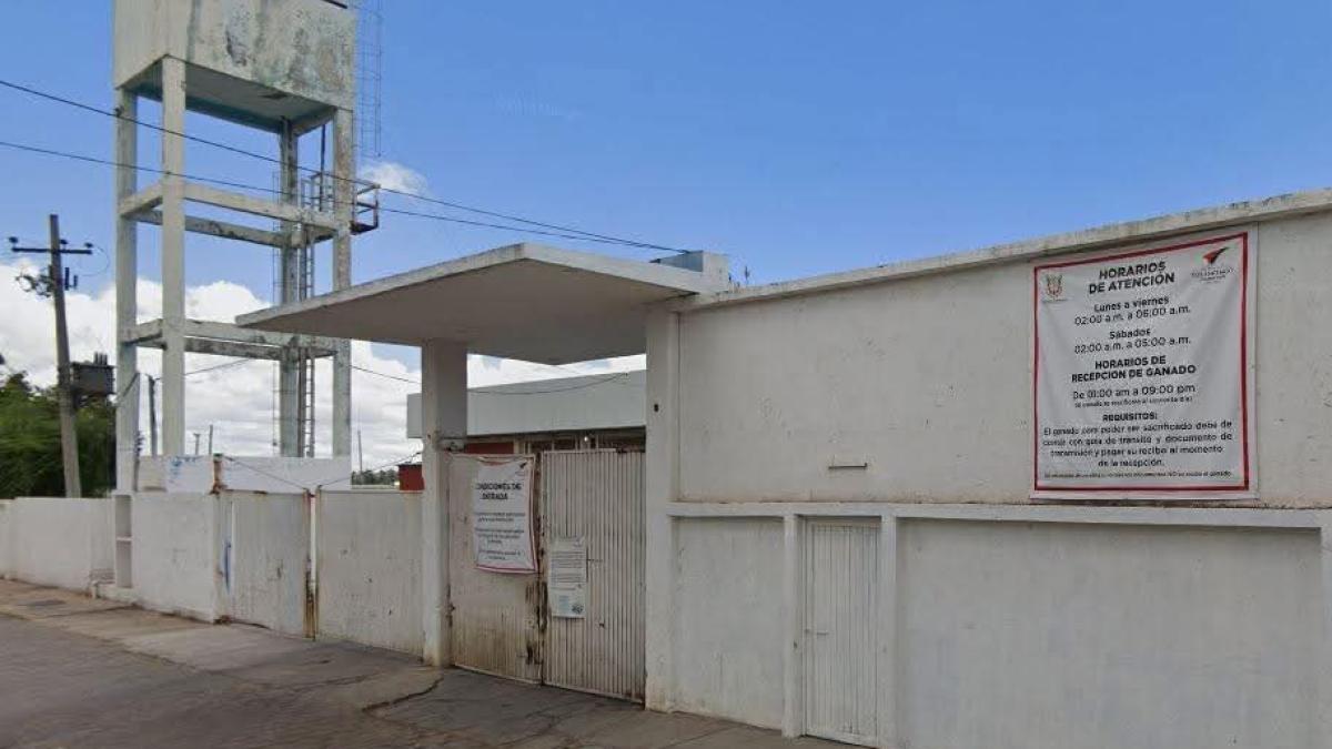 Hallan sin vida a preso en baños del Cereso de Tulancingo