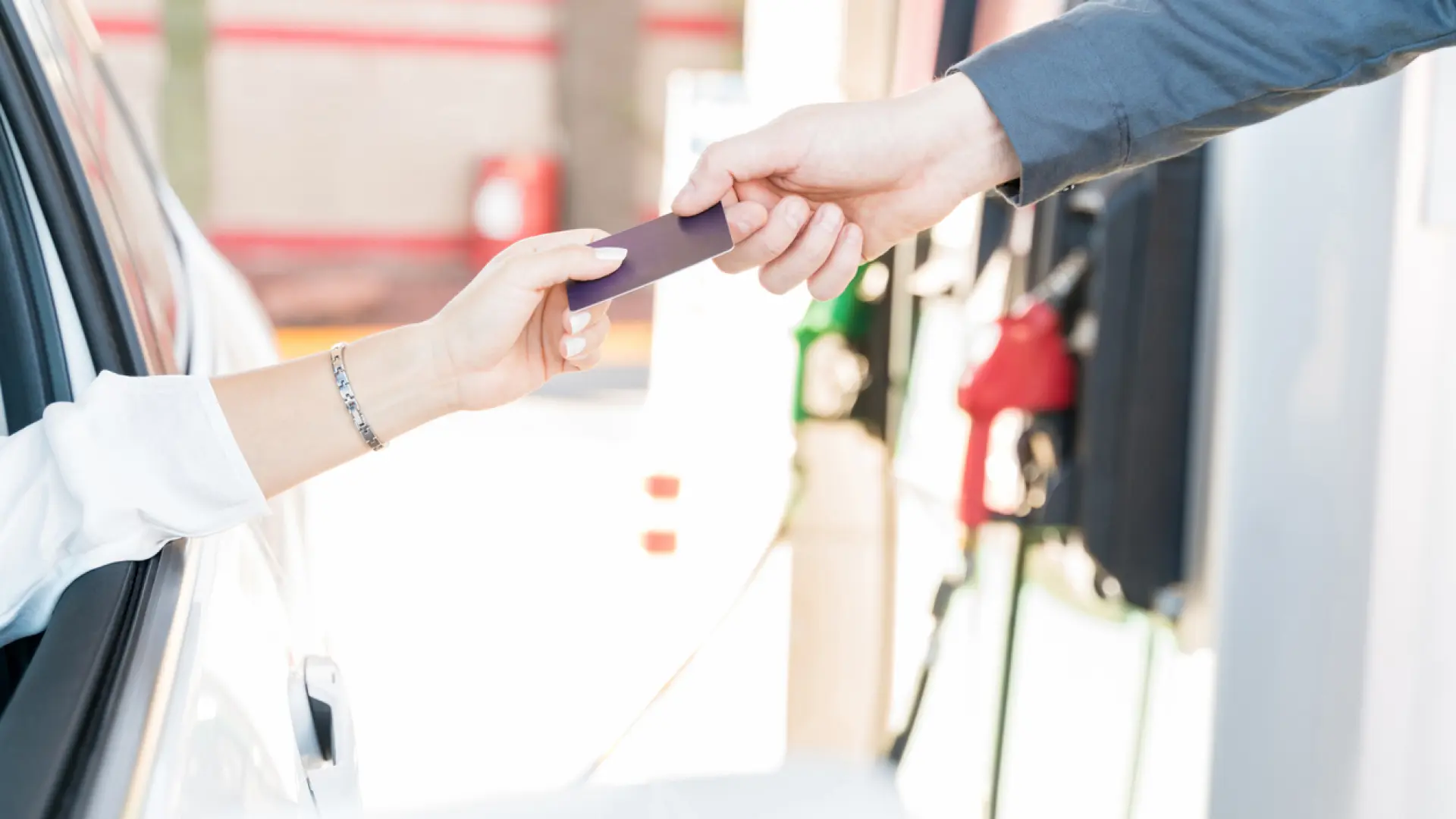 La fecha en la que llegará la subida del precio de la gasolina por el IVA