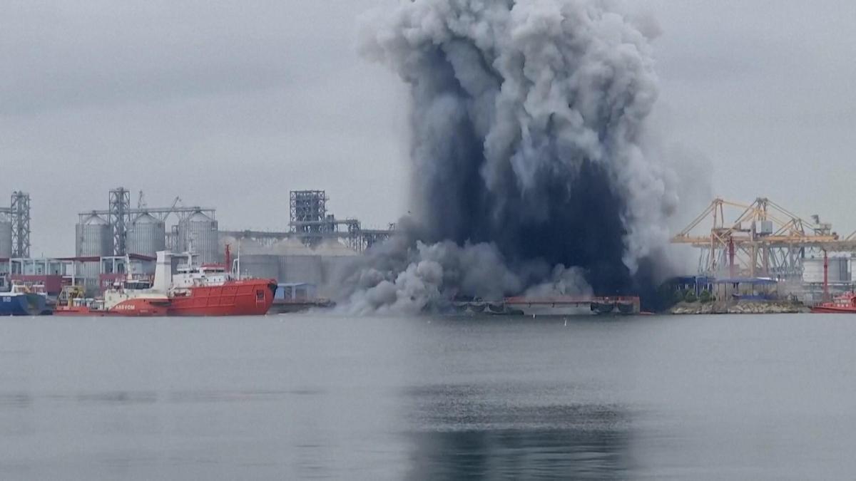 Un dron ucraniano fuera de control explota en Rumanía y Kyiv admite que era suyo