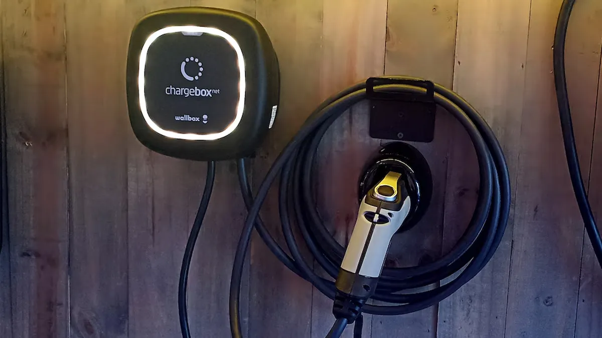 Autos eléctricos en Argentina: cuánto cuesta cargarlos y qué diferencia de gasto hay con uno convencional