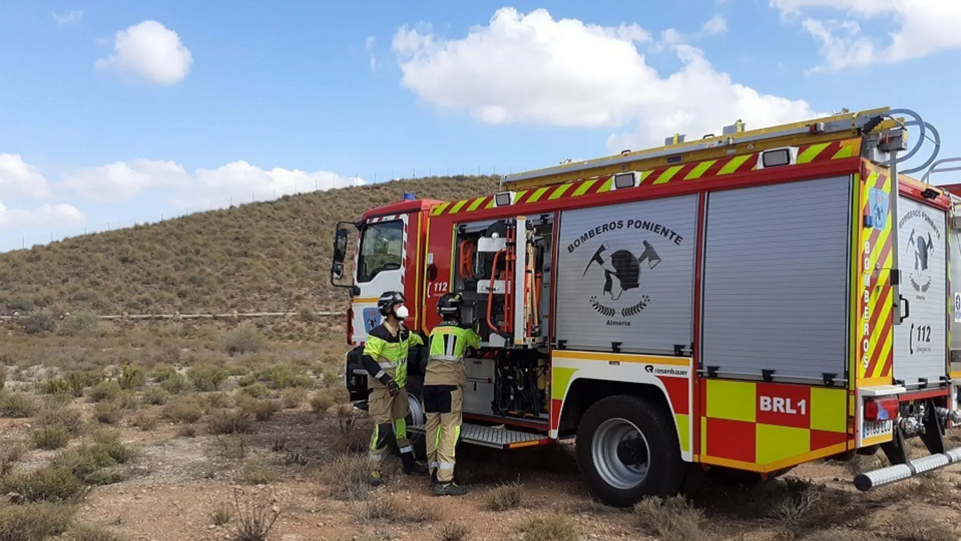 Muere una persona electrocutada en una torre de alta tensión en Almería