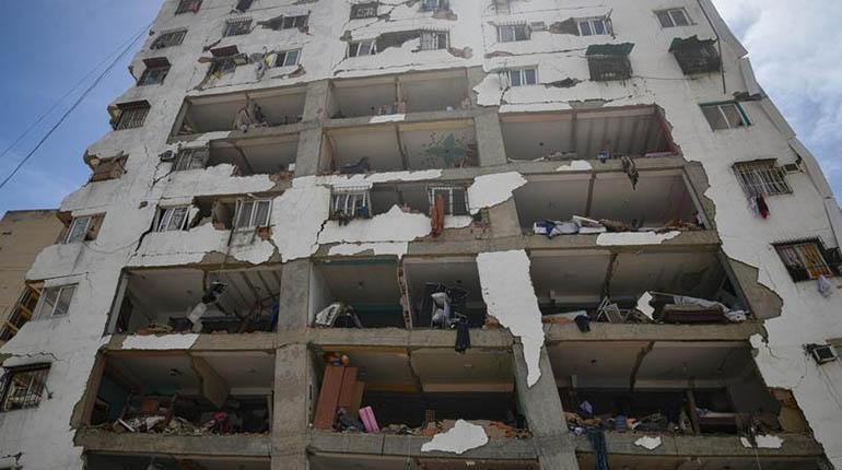 Doble terremoto en Venezuela suma 1.000 muertos, urge ayuda