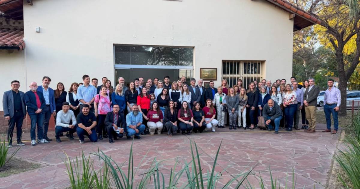 La Facultad de Ciencias Económicas de la Unne celebró 75 años de historia