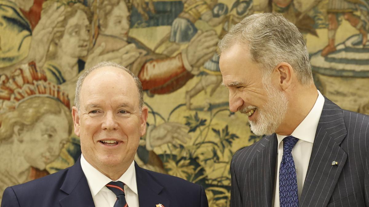 Alberto y Charlene de Mónaco se citan con Felipe y Letizia en el Botánico de Madrid