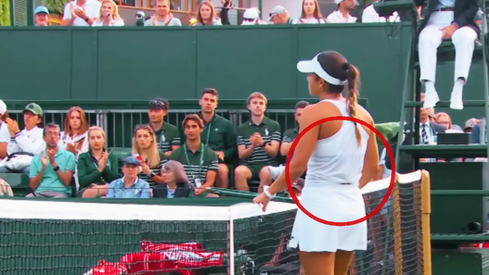 Toque de atención a Bouzas por las estrictas normas de vestuario de Wimbledon: "Ya veremos cómo lo soluciono"