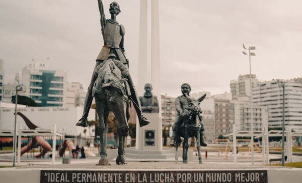 Así quedó el restaurado monumento a Cervantes
