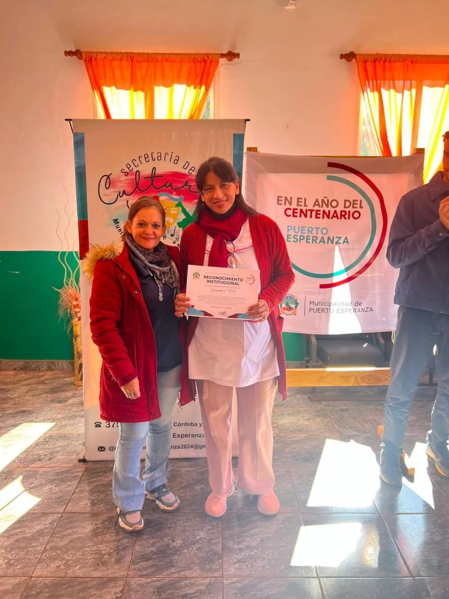 Alumnos de la primaria diseñaron la imagen oficial del centenario de Puerto Espernza