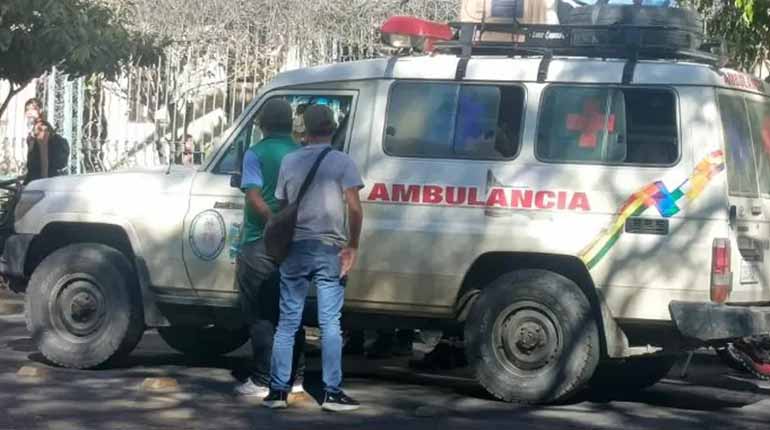 Detienen a una persona con Bs 1 millón en ambulancia de Puerto Villarroel