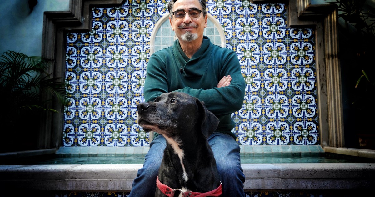 Federico Andahazi: "La colonización nunca se resolvió y es la semilla de las crisis actuales"