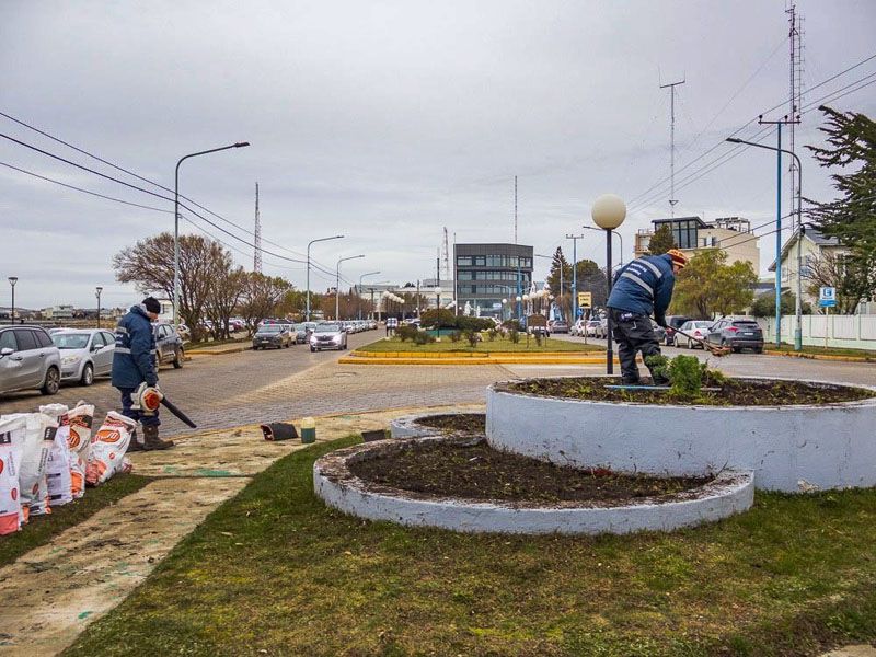 Refuerzan el mantenimiento de espacios públicos en invierno