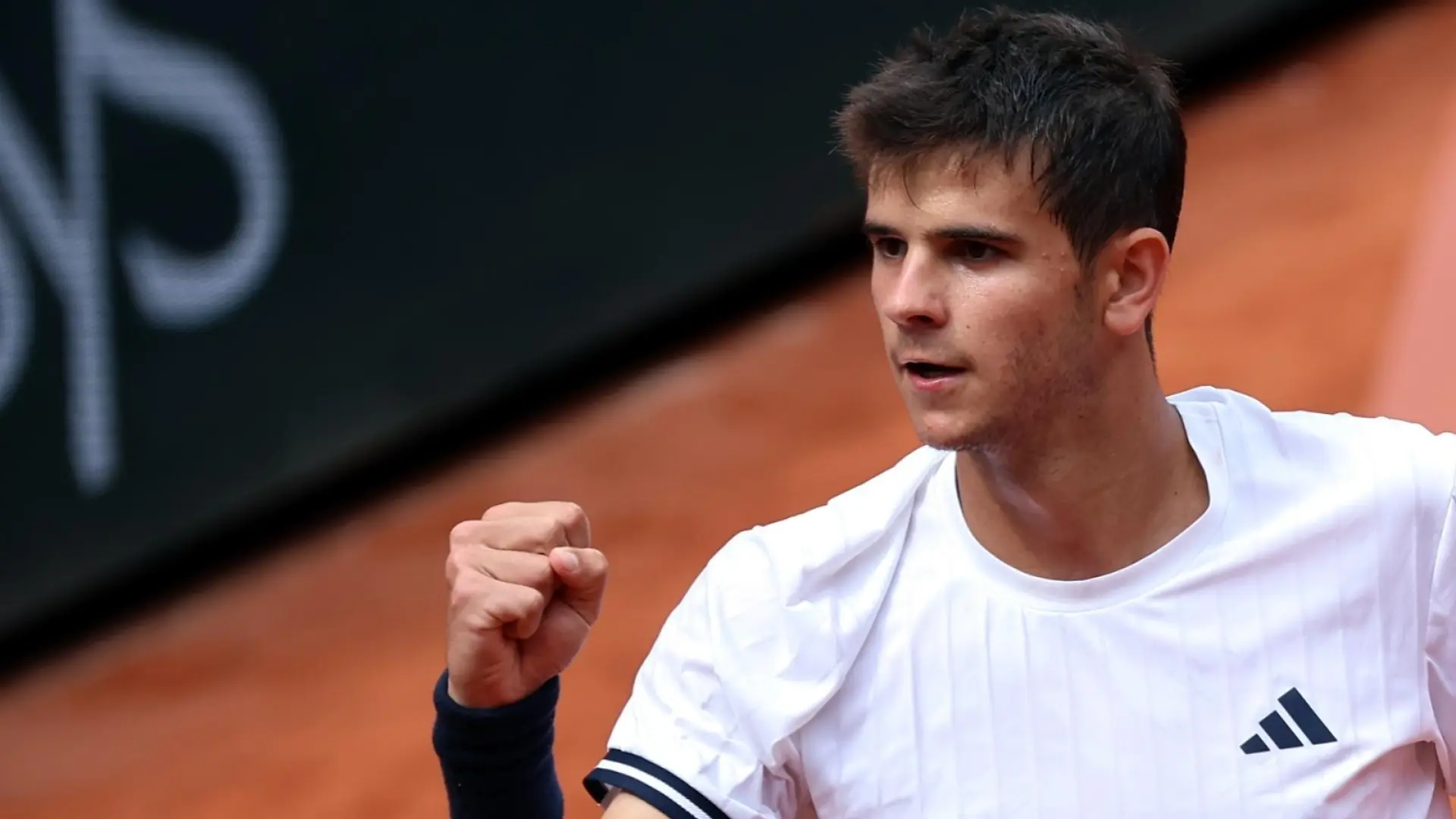 Rafa Jódar logra otra impresionante remontada ante Pablo Carreño y se mete en cuartos de final de Roland Garros
