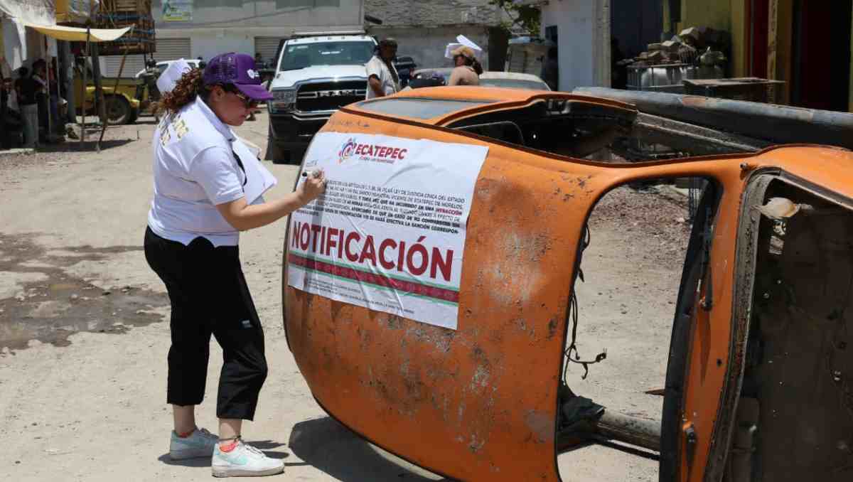 Ecatepec establece plazo de 72 horas para liberar vía pública
