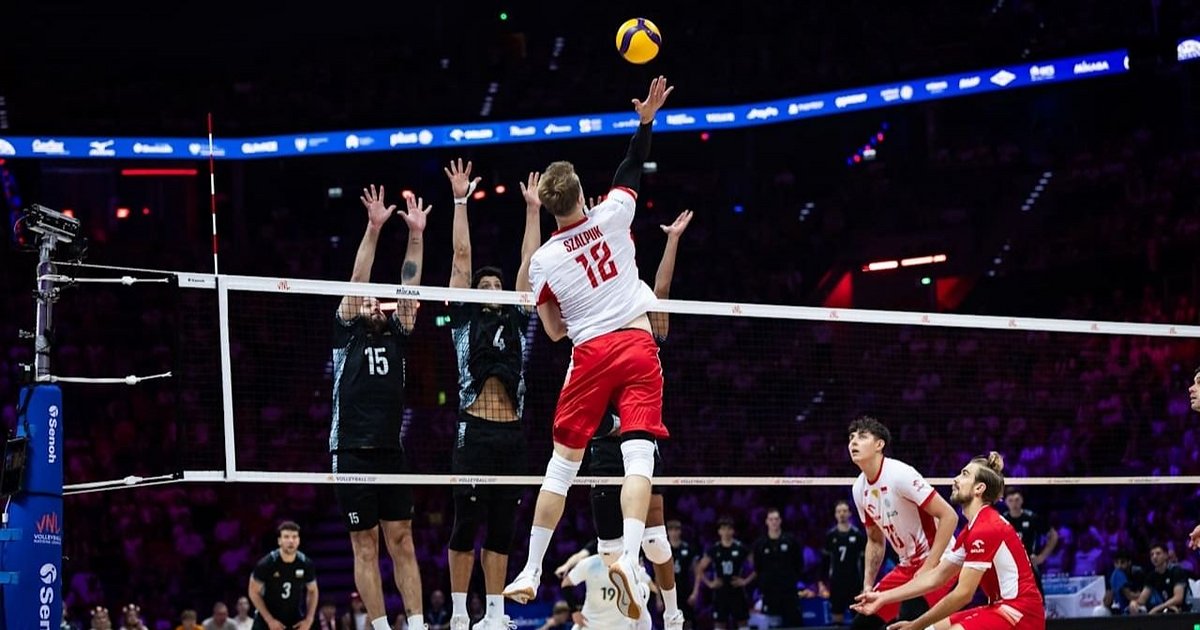 Argentina perdió con Polonia en un histórico partido