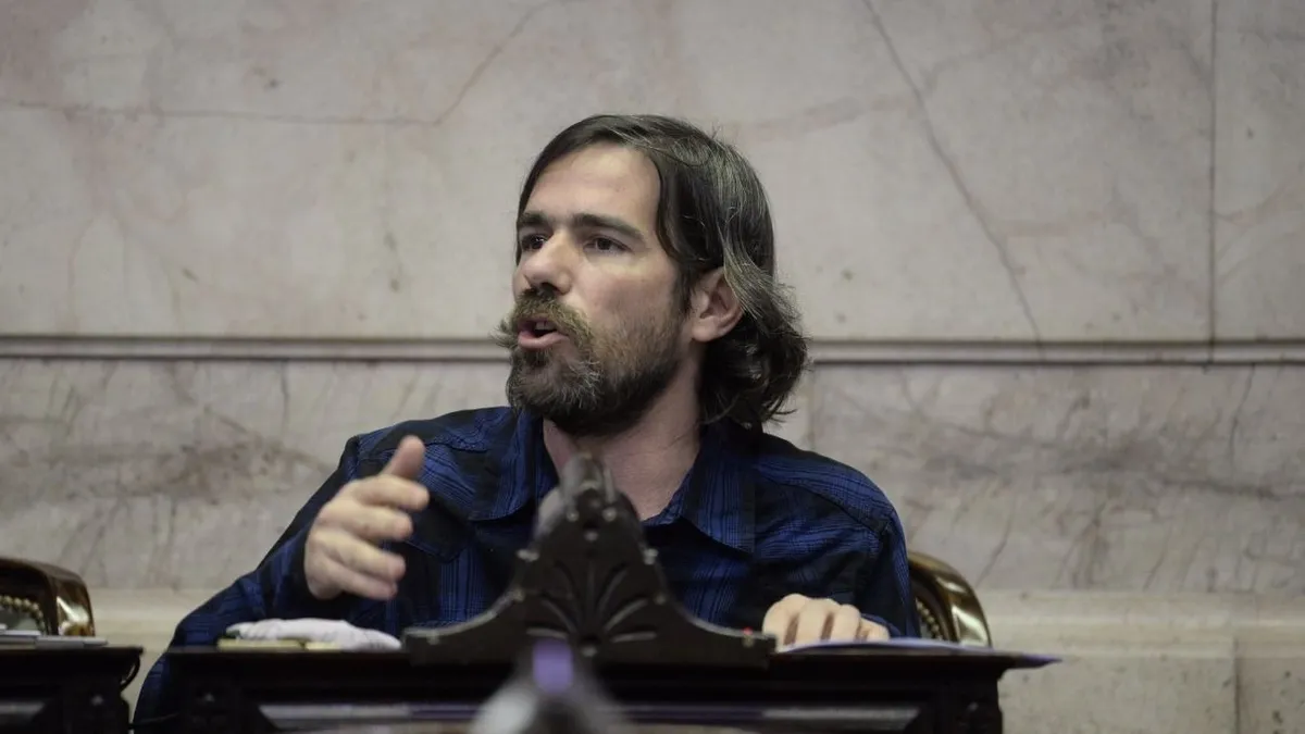 Nicolás Del Caño denunció que hay un pacto político para proteger a Adorni