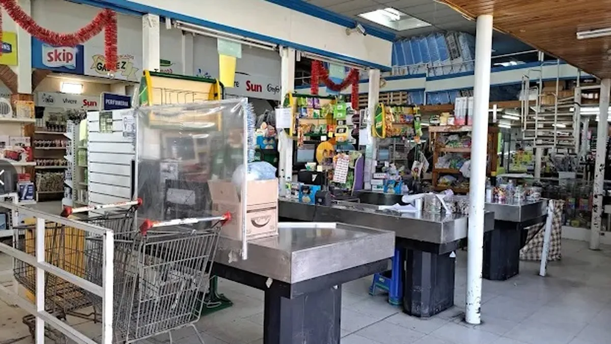 Boqueteros se llevaron una caja fuerte con $20 millones de un supermercado en Media Agua