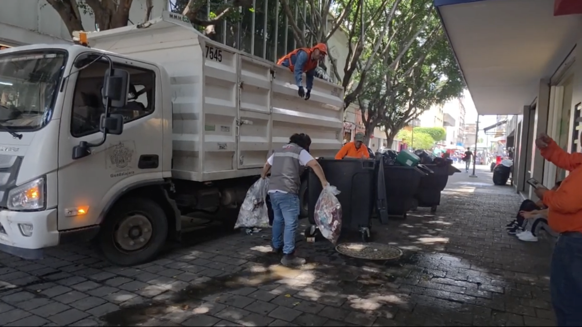 89 toneladas de basura: el saldo de los festejos por el Tri en Guadalajara