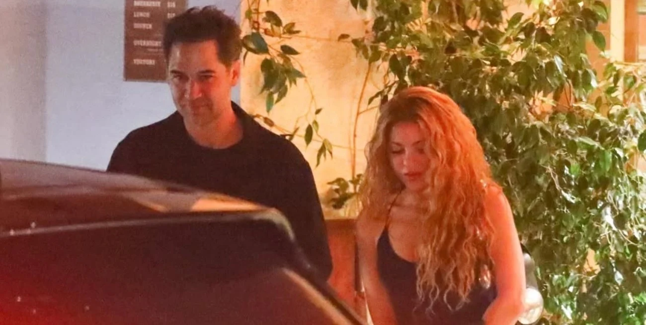 Quién es el actor mexicano con el que Shakira fue vista en una cita en Los Ángeles