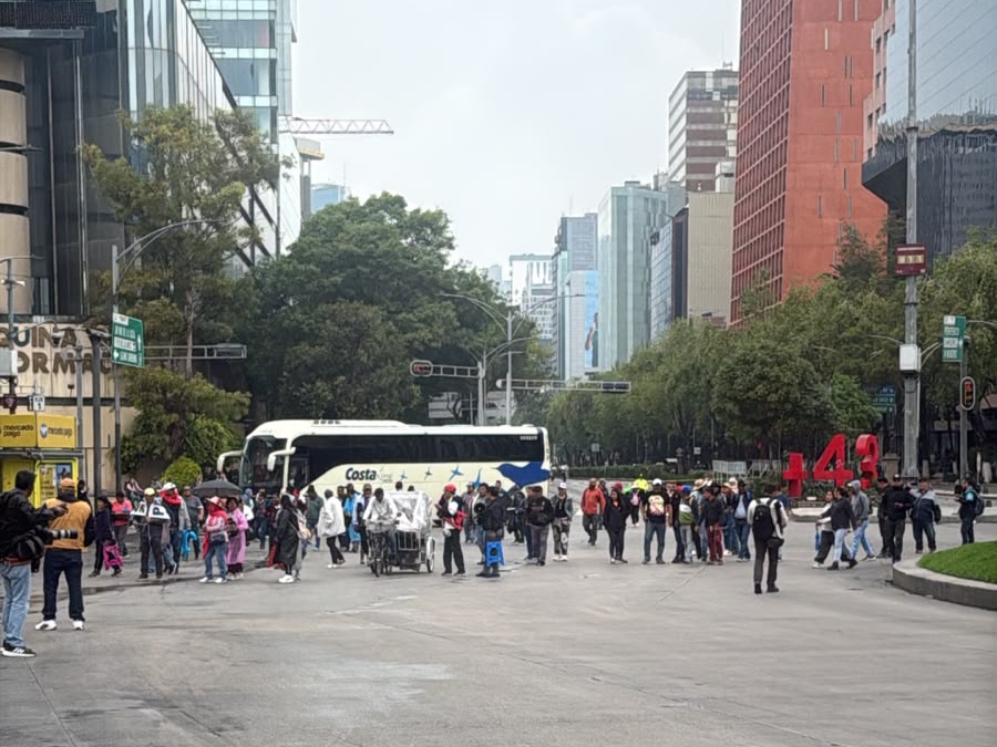 Gobierno federal mantiene diálogo con CNTE; esperan respuestas
