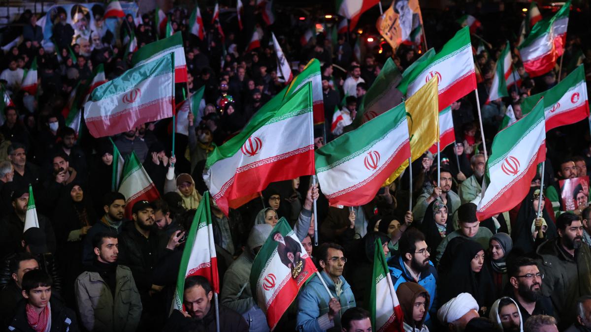 Emiratos Árabes Unidos desbloquean fondos para Irán en medio de negociaciones de paz