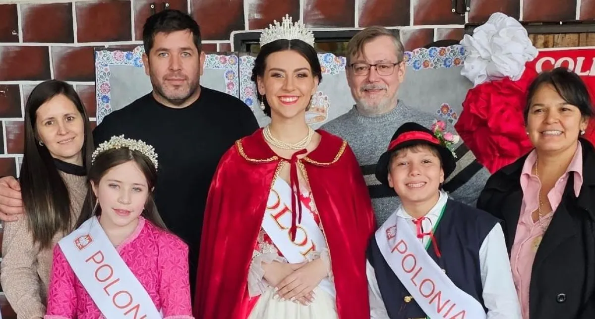 Jardín América: la colectividad polaca presentó a su candidata para la Fiesta de Las Raíces