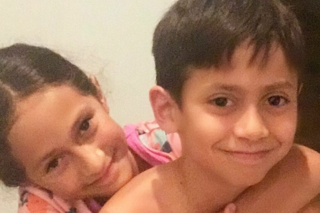 Emme hija de Jlo fue presentada como 'Oskar'