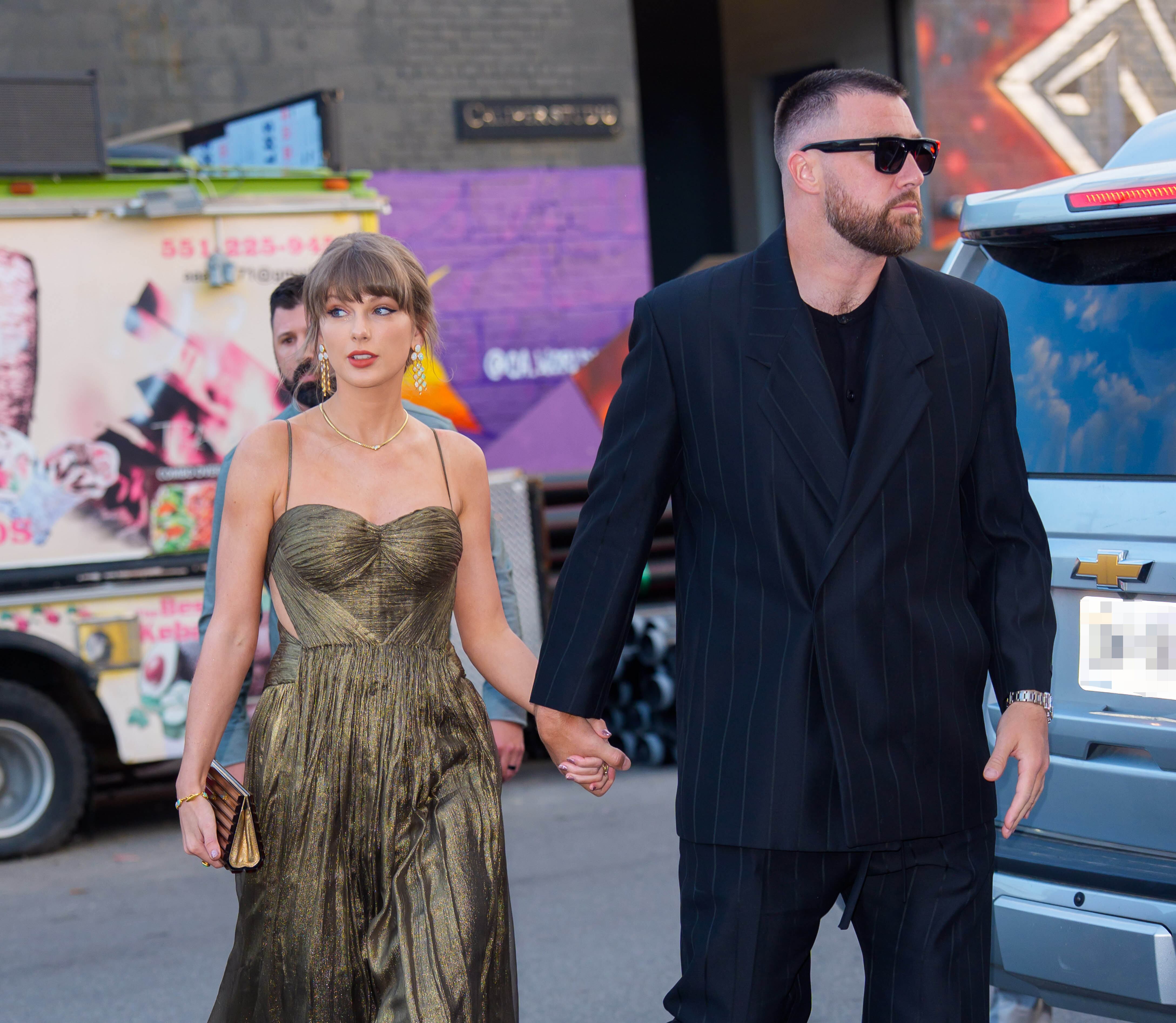 Nueva York se prepara para la posible boda entre Taylor Swift y Travis Kelce en el Madison Square Garden