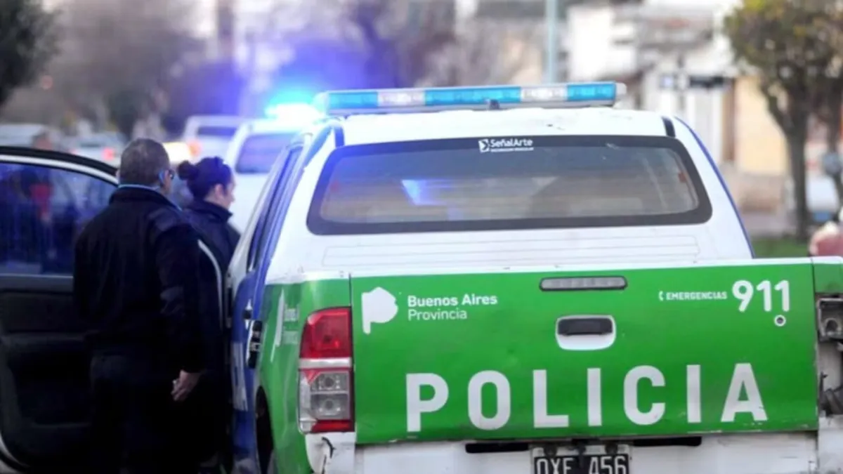 Motochorros asesinaron a tiros a un alumno de 17 años que iba al colegio con su padre