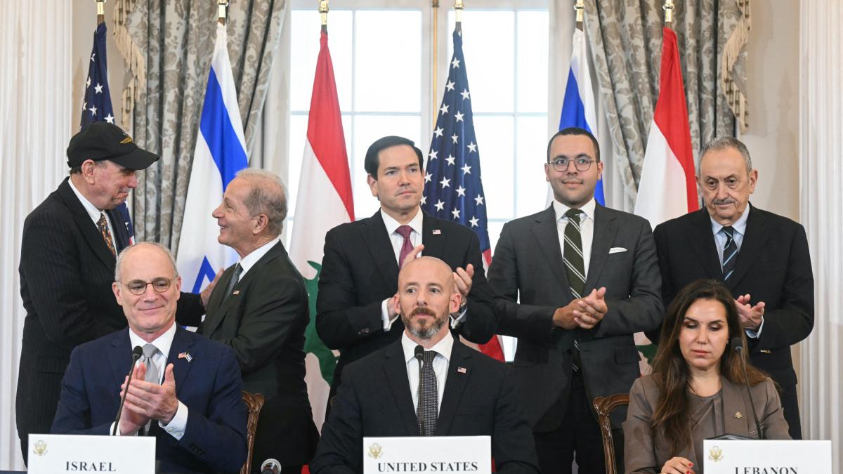 Líbano, Israel y Estados Unidos firman acuerdo marco para avanzar hacia un pacto de paz