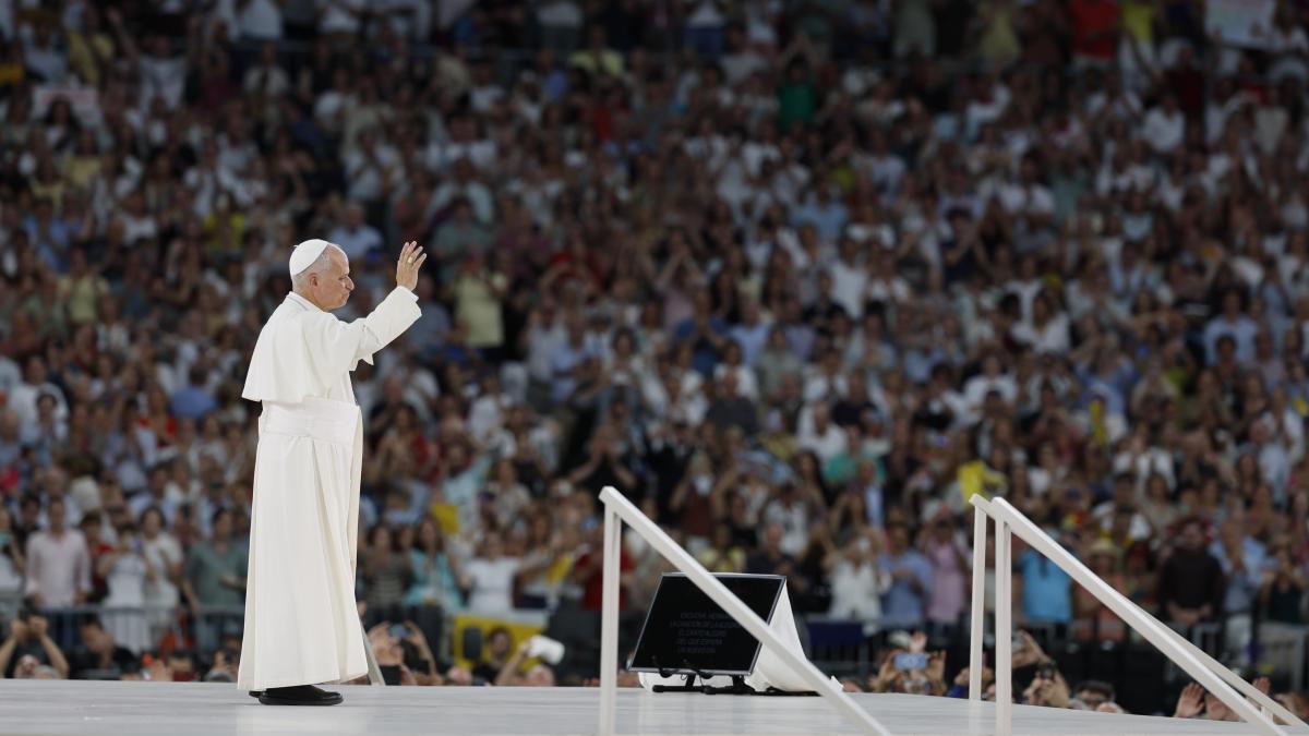 El Papa inicia hoy la etapa catalana de su viaje tras darse un baño de masas en Madrid