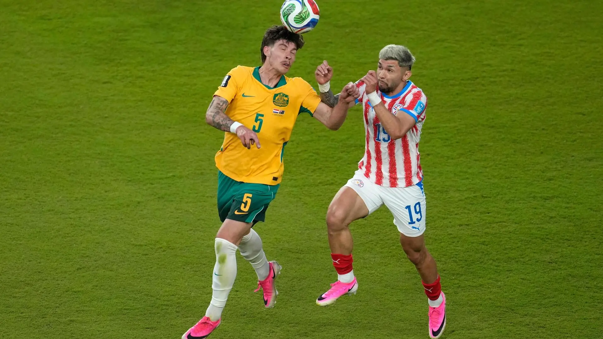 Australia firma un soso empate con Paraguay para acceder a los cruces: la 'Albirroja', a la espera de otros resultados para pasar