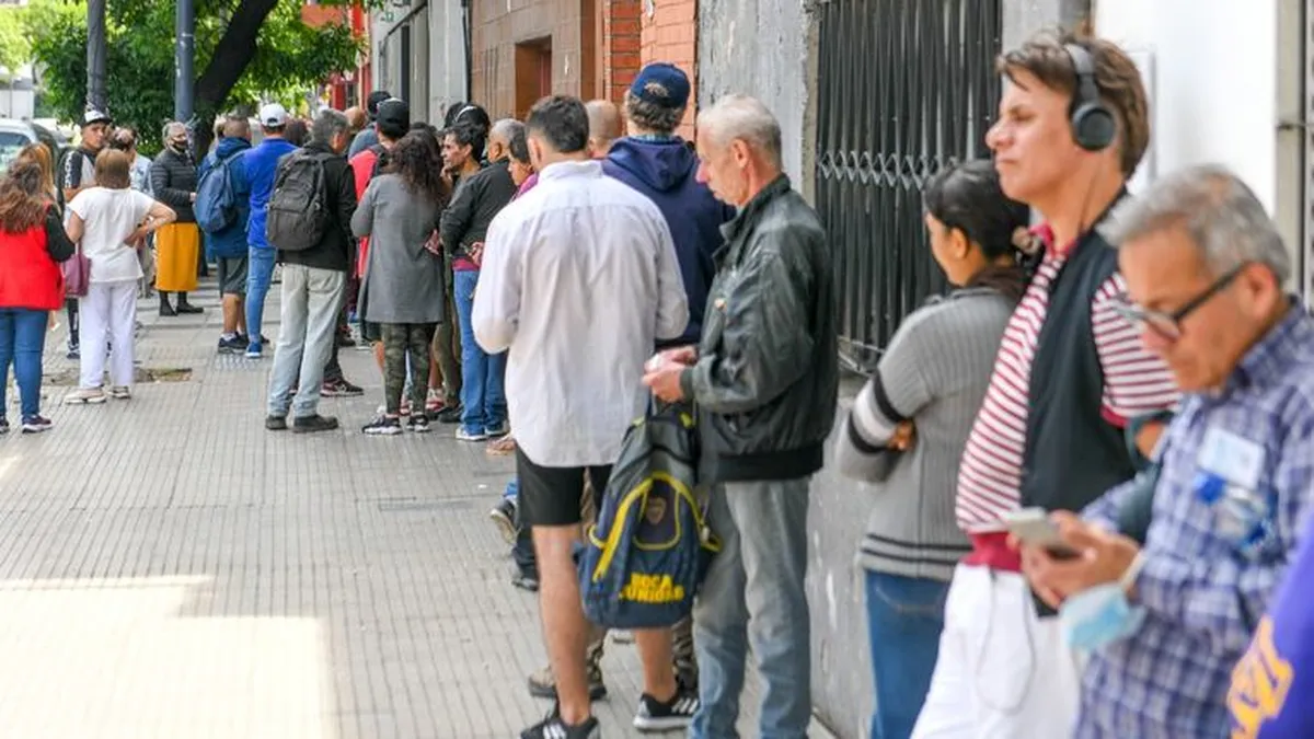 Abrupta caída del empleo registrado: se perdieron 40.000 puestos de trabajo en un año