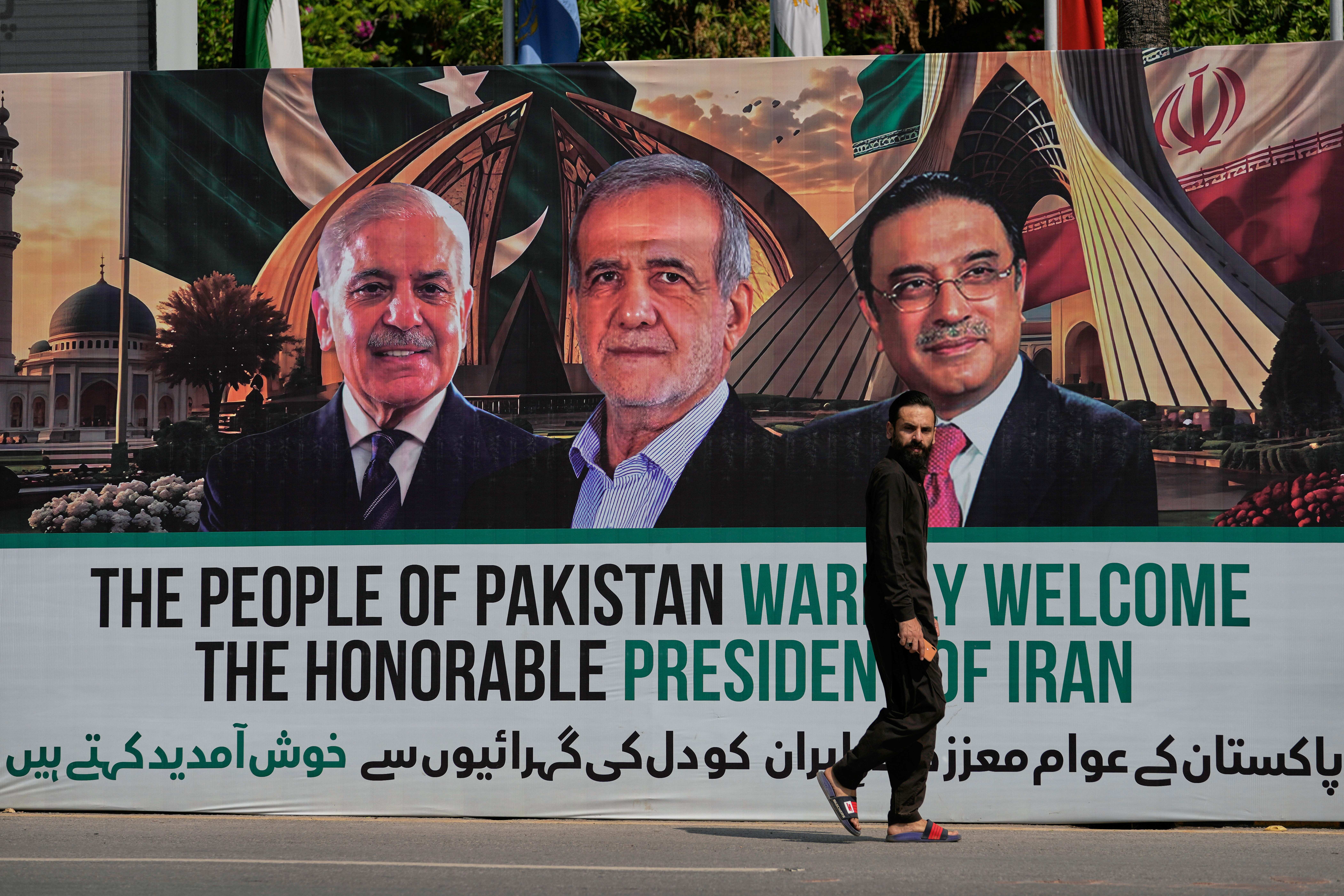 Iran's president heads to Pakistan as U.S.-Iran teams work on war-ending deal