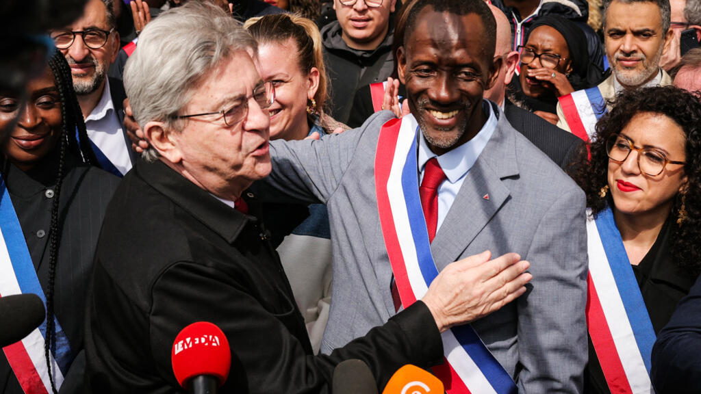 Jean-Luc Mélenchon entre en campagne à Saint-Denis, ville symbole de sa "Nouvelle France"