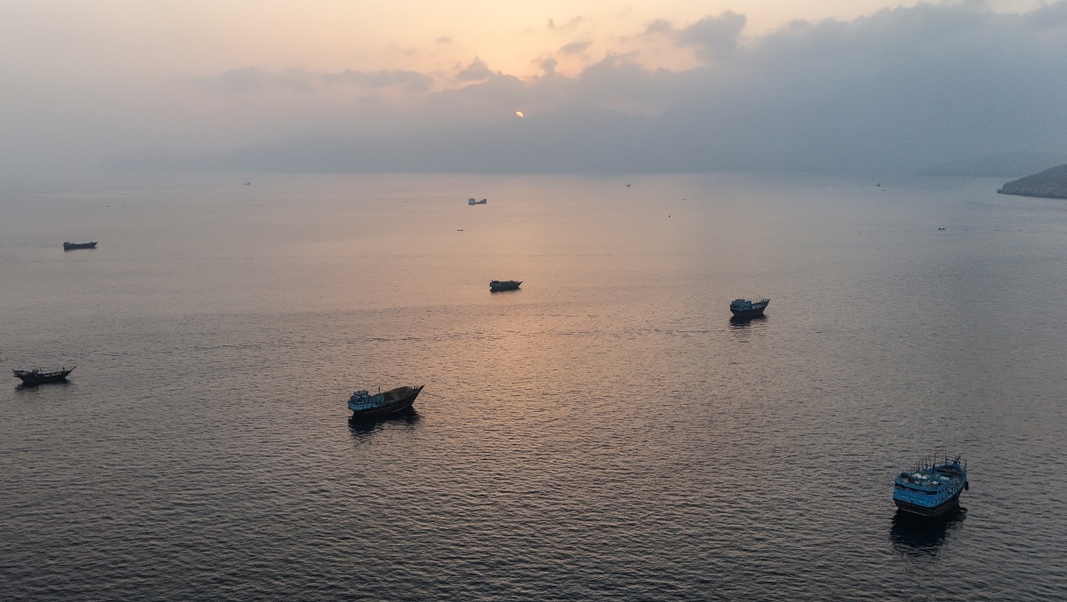 Irán ataca Baréin y Kuwait respuesta EU amenaza frenar negociaciones