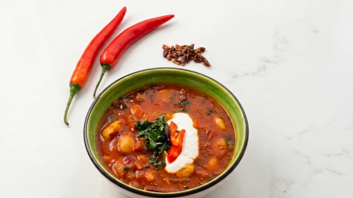 Borscht con chile: la receta de sopa ucraniana que llegó a México en tiempos de guerra