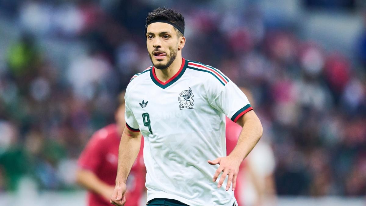 Raúl Jiménez revela su sueño con México en el Mundial: "Me veo levantando la copa"