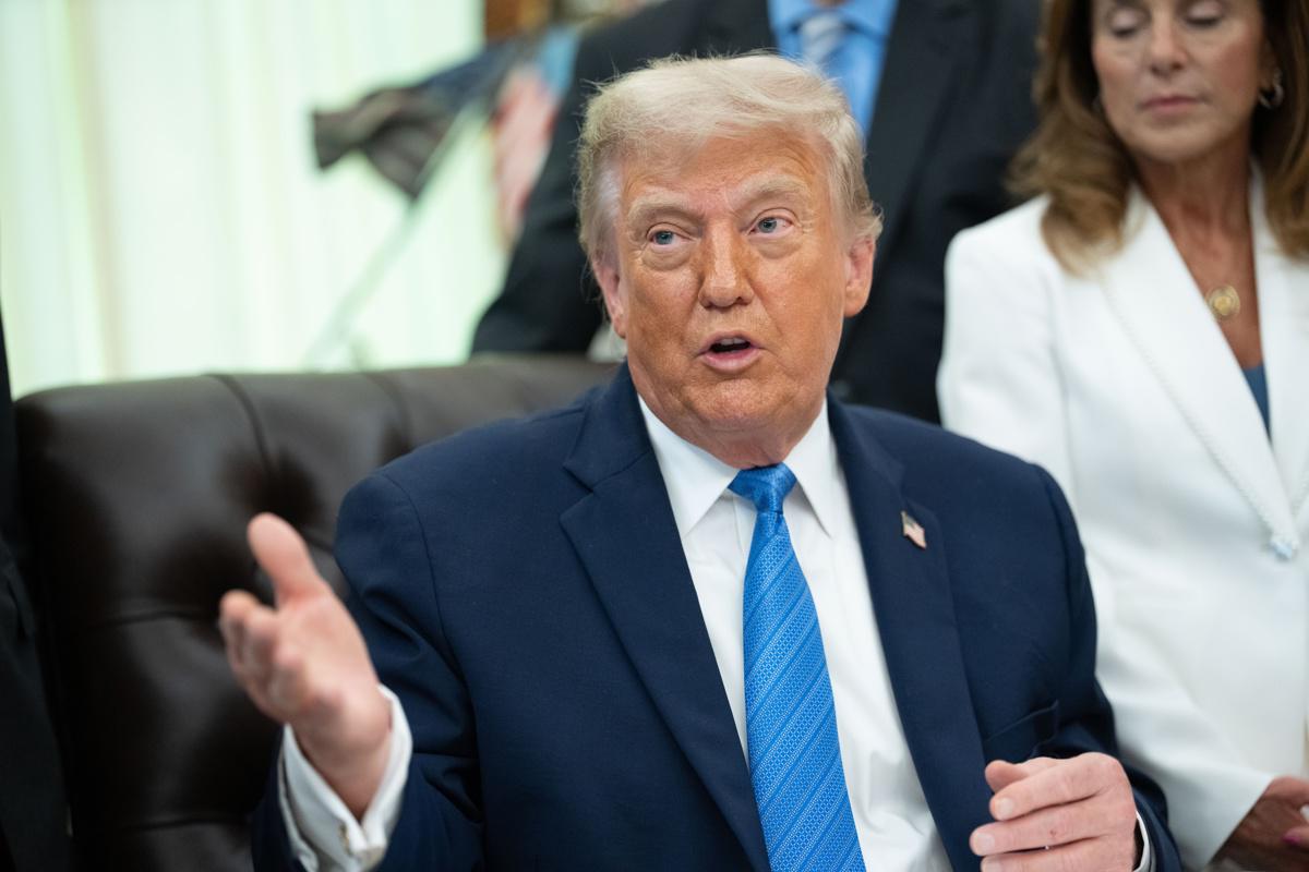 Donald Trump dice que podría tomar Irán 'mañana mismo'
