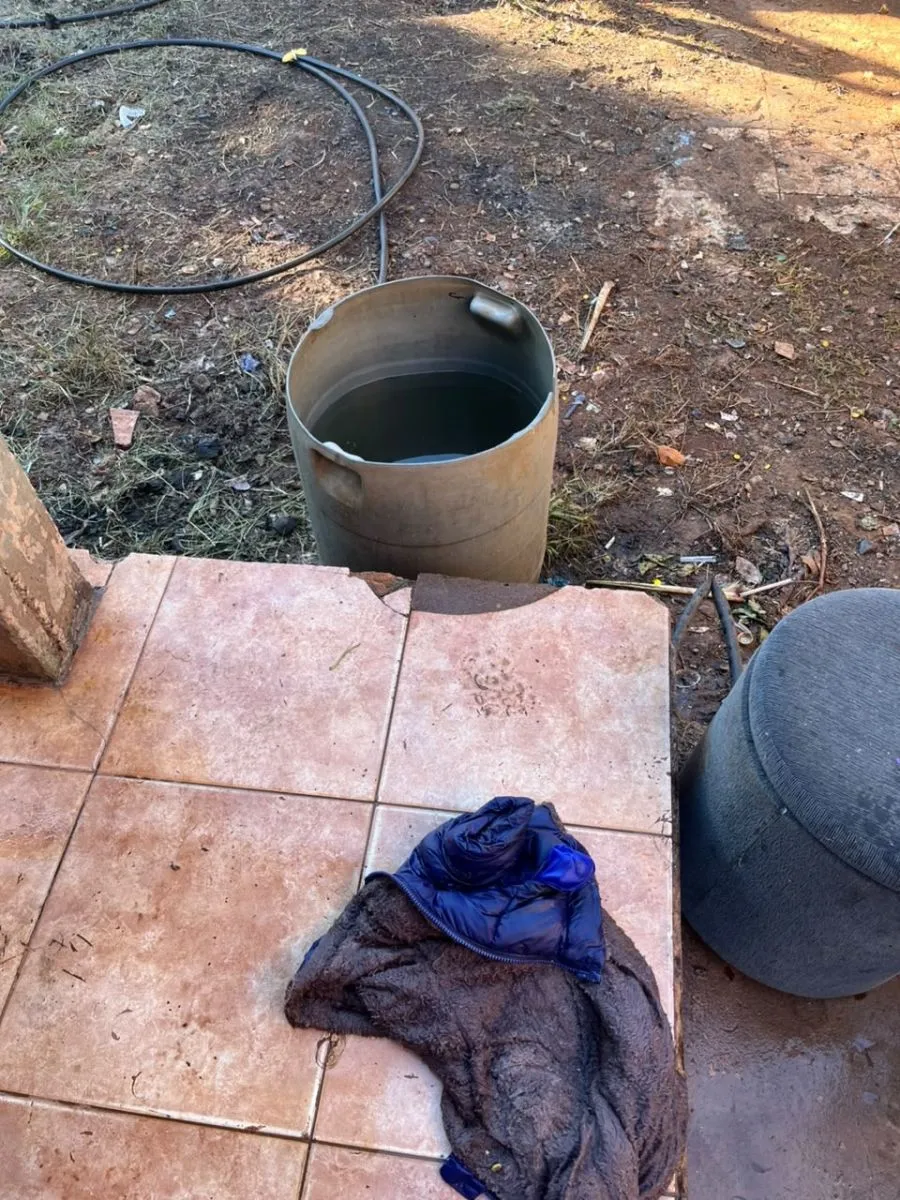 Bebé murió tras caer dentro de un tambor con agua