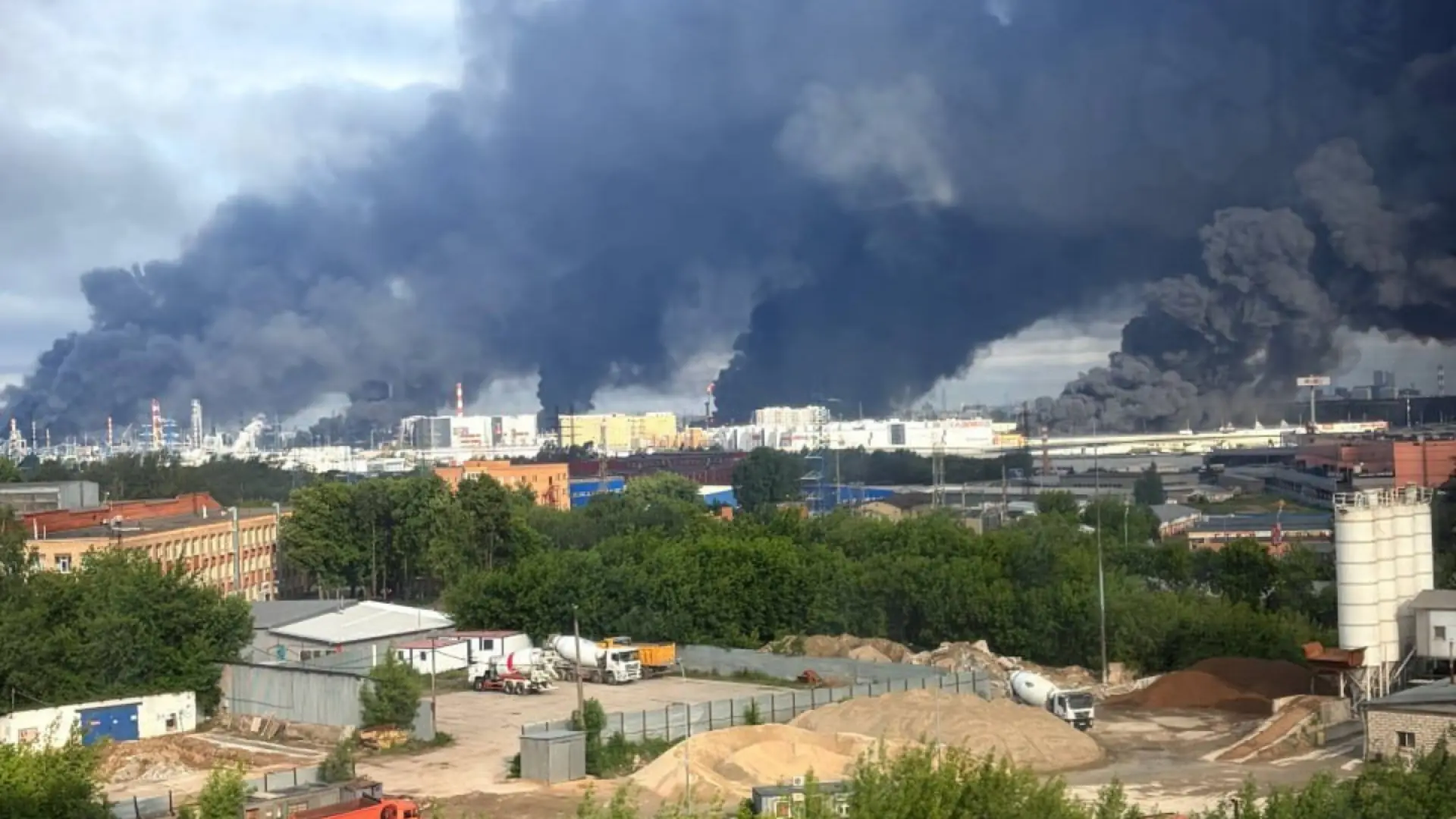 Zelenski, tras ataque masivo a la capital rusa: "Si arde Ucrania, va a arder Moscú"