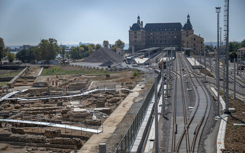 Turkish-Saudi rail that bypasses Israel to link to Jordan and Syria, minister says