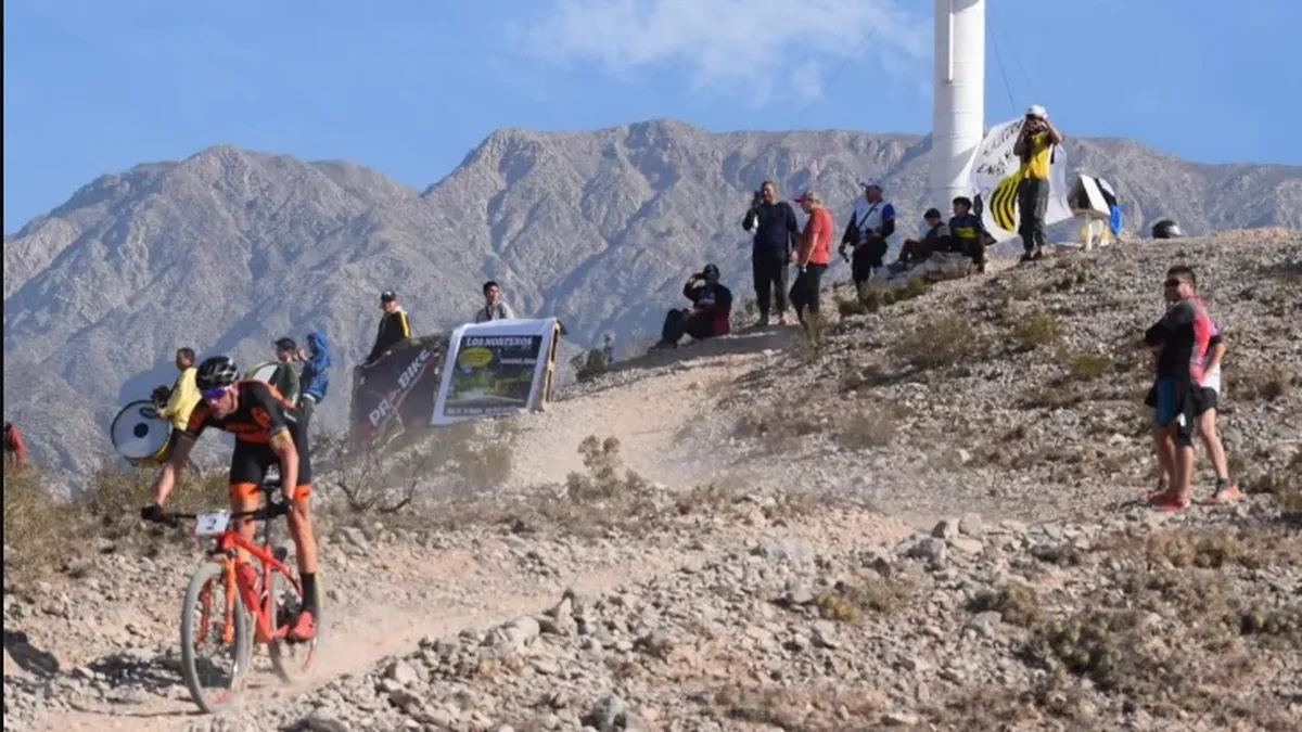 El Desafío a la Cruz del Tacho se convierte en el epicentro del MTB