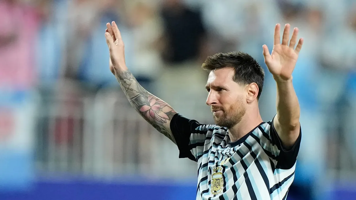 Messi hizo historia y el mundo se rindió a sus pies